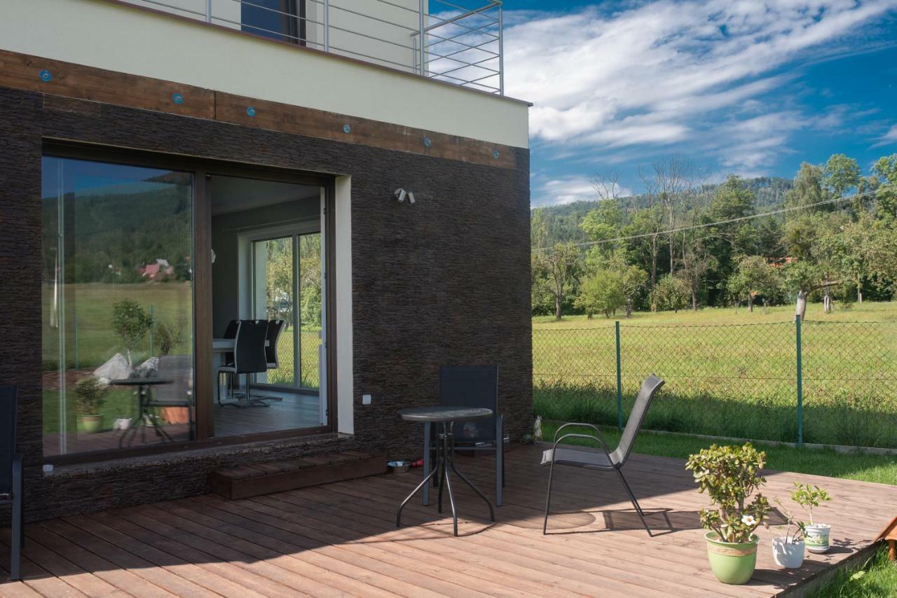 Vila Pod Cernou Horou Rožnov pod Radhoštěm Eksteriør billede